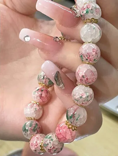 اسوارة ملونة