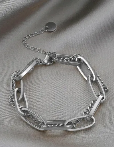 اسوارة لون فضي