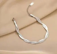 اسوارة لون فضي 1