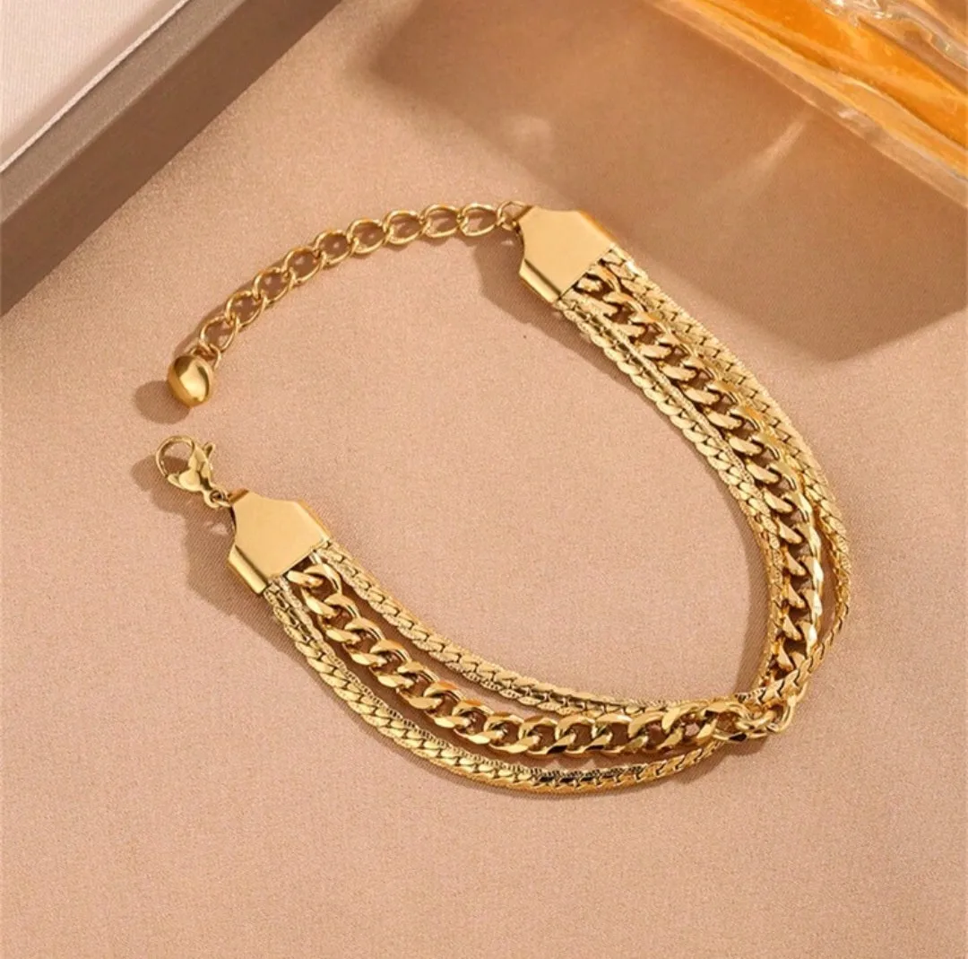 اسوارة لون ذهبي