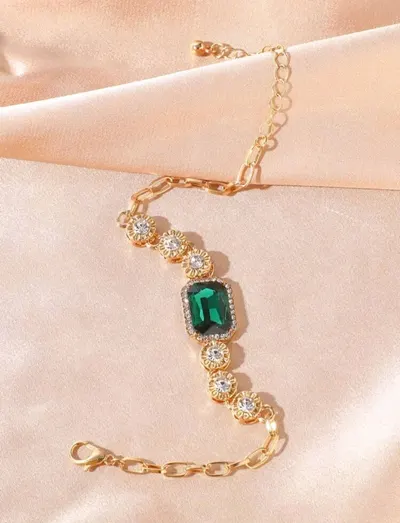 اسوارة لون ذهبي