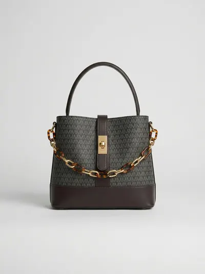 شنطة لون بني