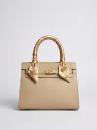 شنطة لون بيج 1