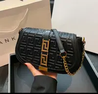 شنطة لون اسود 2