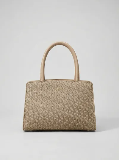 شنطة لون اوف وايت