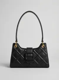 شنطة لون اسود 1