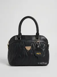 شنطة لون اسود 1