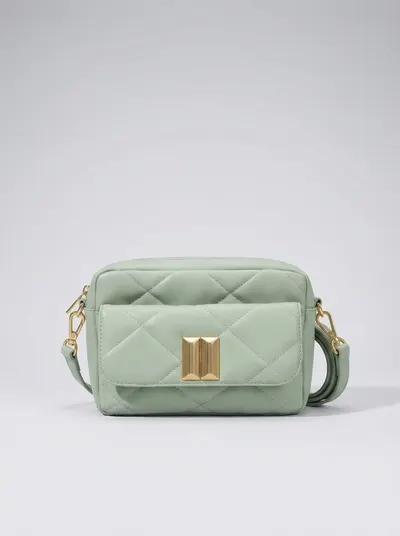 شنطة لون اخضر بارد