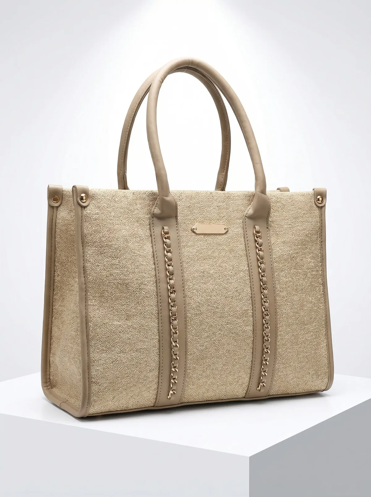 شنطة حجم كبير