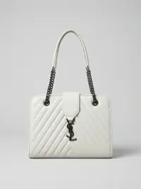 شنطة لون اليض 1