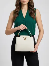 شنطة لون اوف وايت 1