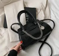 شنطة لون اسود  3